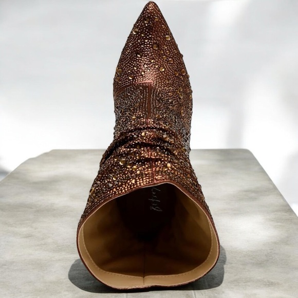 NWT Blue by Betsey Johnson Women's Mac Ankle Boot - Picture 6 of 16